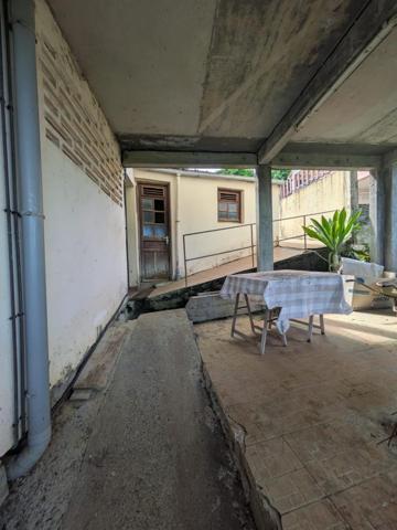 Grande maison sur 2 niveaux