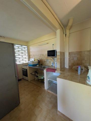 Grande maison sur 2 niveaux