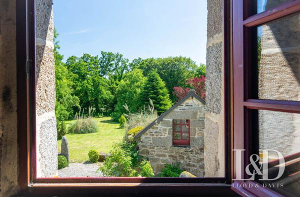 Manoir Breton du XVIIIe siècle - authenticité et nature