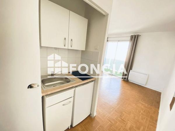 Location Studio 17.87 m² - 67 COURS GOUFFE Marseille 13006
