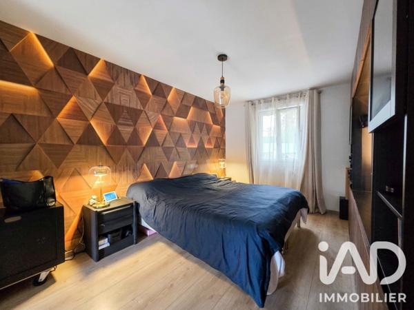 Maison à vendre 6 pièces 121 m² Ballancourt-sur-Essonne