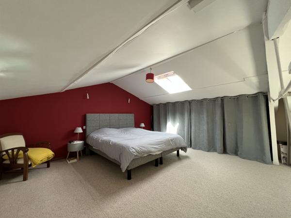 ECHIRE - Maison de caractère rénovée avec goût