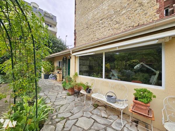 La Garennes Colombes - Maison avec jardin, annexe, garage