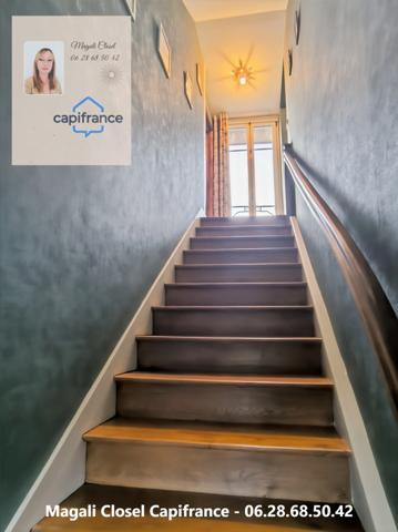 Demeure de caractère – Fin XIXe siècle – Parc arboré de plus de 5 000 m² – Centre-Bourg