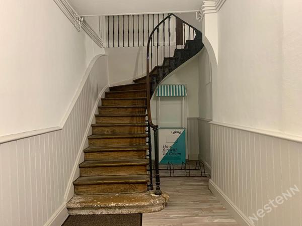 Agen centre - Appartement de T3  de 85 m² avec balcon, dans un immeuble ancien
