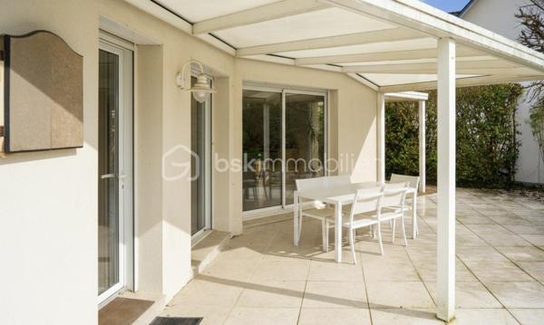 Maison contemporaine de 230 m²