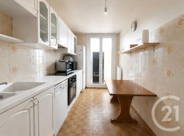 Appartement T4 à vendre  4 pièces - 74,65 m 2   MARSEILLE  - 13010