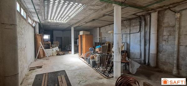 Ancien commerce atelier et logement 131m²