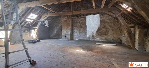Ancien commerce atelier et logement 131m²