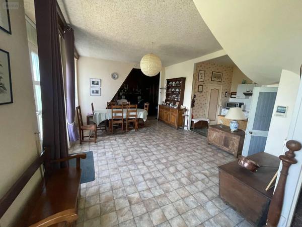 Achat - Maison Bagnoles de l'Orne Normandie 61140 5 pièces 185 m 2 2216 m 2