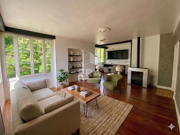 Jurançon - T4 de 89 m² avec parquet ancien et terrasse