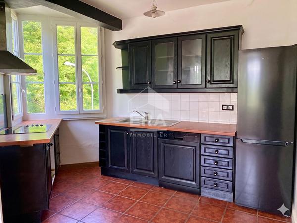 Jurançon - T4 de 89 m² avec parquet ancien et terrasse