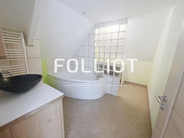 A VENDRE Appartement 5 pièce(s) 50000 SAINT LO 4 CHAMBRES ASCENSEUR CENTRE VILLE