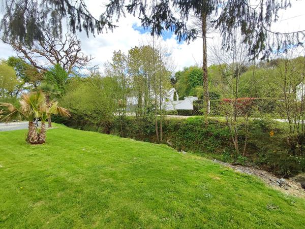 À VENDRE | MAISON | 213m² | PROCHE LAVAL