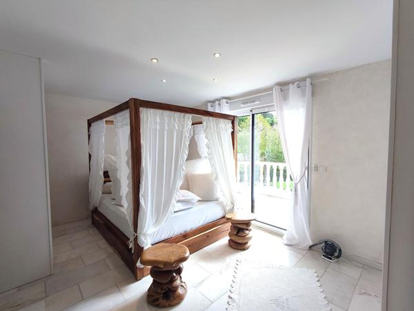 À VENDRE | MAISON | 213m² | PROCHE LAVAL