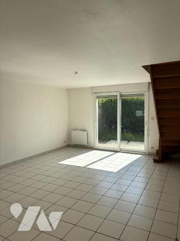 YFFINIAC - Maison mitoyenne