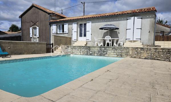 Maison de village de 210 m²