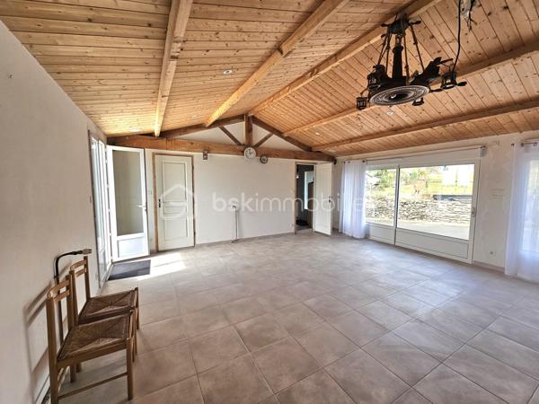 Maison de village de 210 m²