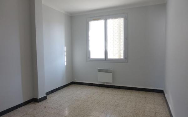 Appartement à louer    3 pièces •  Ruoms