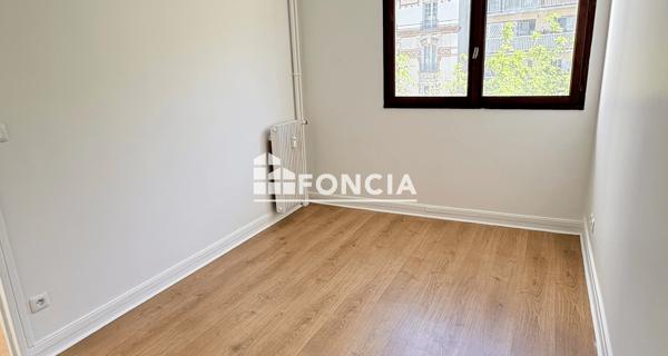 Location Appartement 2 pièces 46.14 m² - Paris 75015