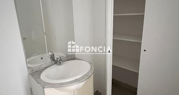 Location Appartement 2 pièces 46.14 m² - Paris 75015