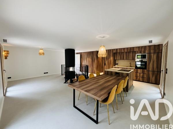 Maison à vendre 5 pièces 143 m² Mandelieu-la-Napoule
