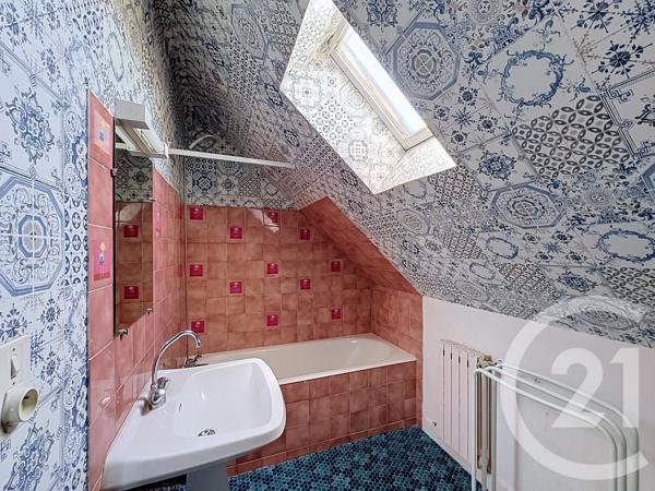 Maison à vendre  8 pièces - 146,21 m 2   PLANGUENOUAL  - 22