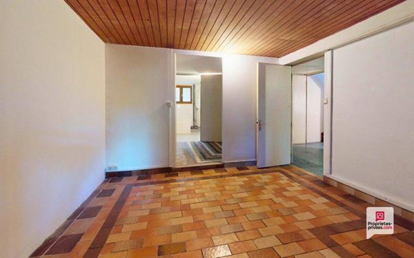 EN EXCLUSIVITÉ À PALAISEAU - MAISON 5 PIÈCES, 3 CHAMBRES (POSSIBILITE 4), BEAUCOUP DE POTENTIEL!