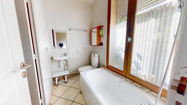 EN EXCLUSIVITÉ À PALAISEAU - MAISON 5 PIÈCES, 3 CHAMBRES (POSSIBILITE 4), BEAUCOUP DE POTENTIEL!