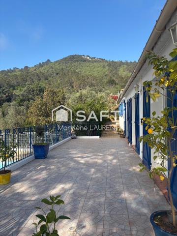 Villa de 168 m2 sur 2957 m2, 5 chambres