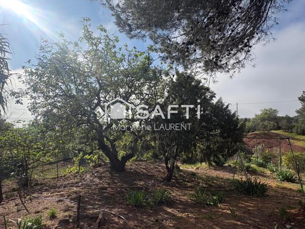 Villa de 168 m2 sur 2957 m2, 5 chambres