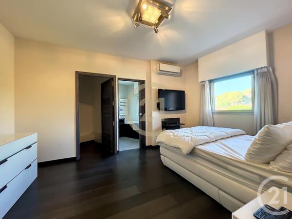 Appartement F3 à vendre  3 pièces - 125 m2 CANNES LA BOCCA - 06