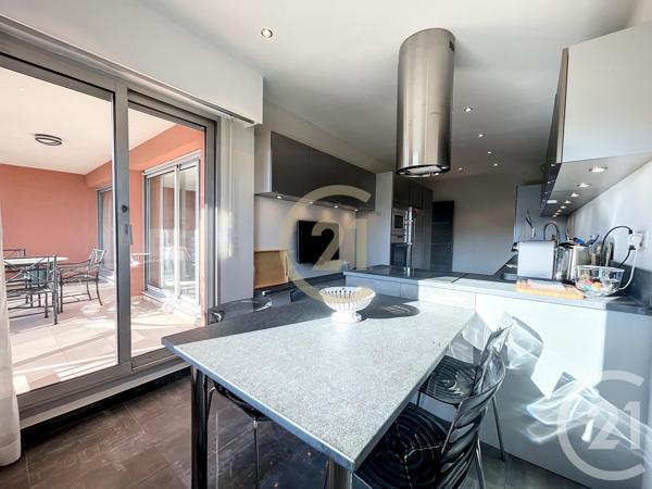 Appartement F3 à vendre  3 pièces - 125 m2 CANNES LA BOCCA - 06