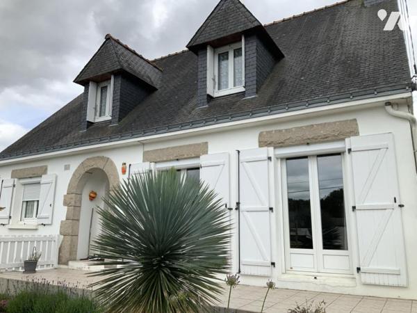 Uniquement dans votre étude. ELVEN. Maison 5 pièces 4 chambres