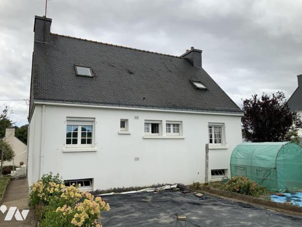 Uniquement dans votre étude. ELVEN. Maison 5 pièces 4 chambres