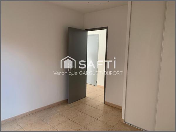 Immeuble 2 appartements libres, extérieur, proche centre