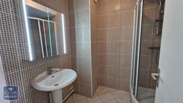 Appartement à louer 2 pièces 60.48m²