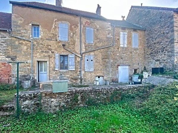 Maison composée de deux T3 à Vitteaux