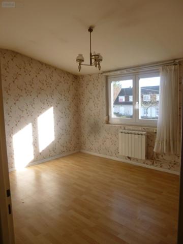 Pavillon à vendre à Cosne-Cours-sur-Loire dans la Nièvre (58200), ref : ST 263