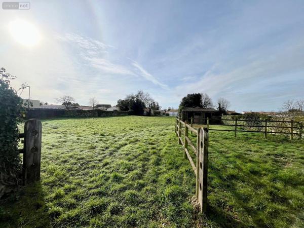 Maison individuelle à vendre à Bois-de-Céné en Vendée (85710), ref : 998/M/2345-85092