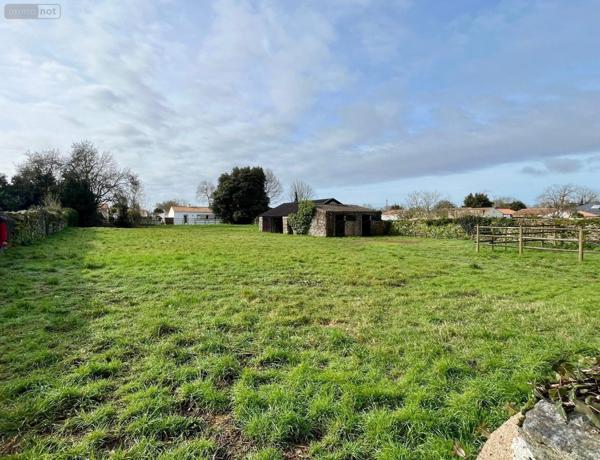 Maison individuelle à vendre à Bois-de-Céné en Vendée (85710), ref : 998/M/2345-85092