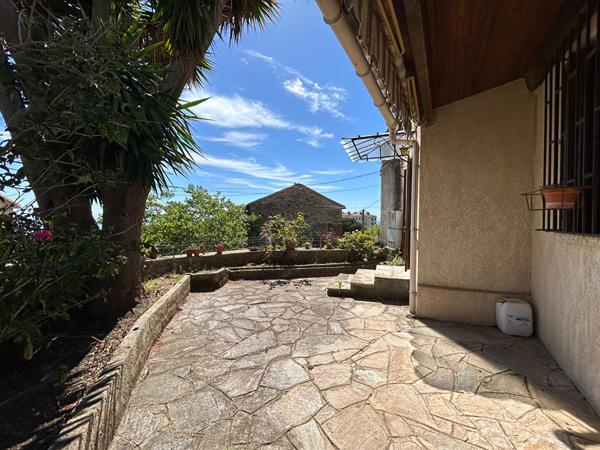 Deux maisons individuelles T2 Bis - T3 Bis Terrain 810m² Secteur Macchione Bastia