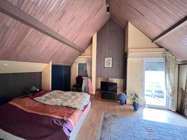 Oberhausbergen (67205) OBERHAUSBERGEN - Maison 290 m² sur 6.30 ares - 945.000 € FAI