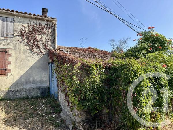 Maison à vendre  4 pièces - 66 m 2   LA ROCHE SUR YON  - 85