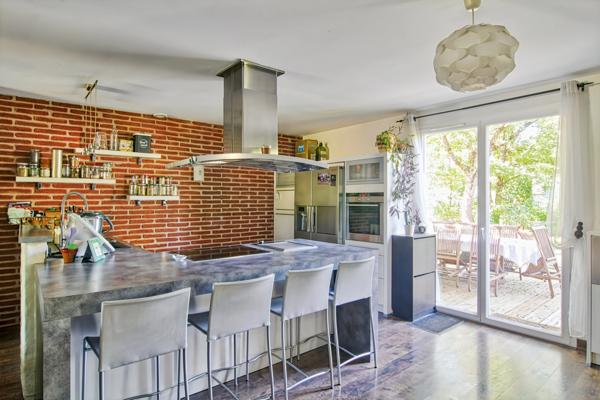 Rare ! Maison de plain-pied avec grand terrain de 2 400 m² – Quartier du Fau Montauban