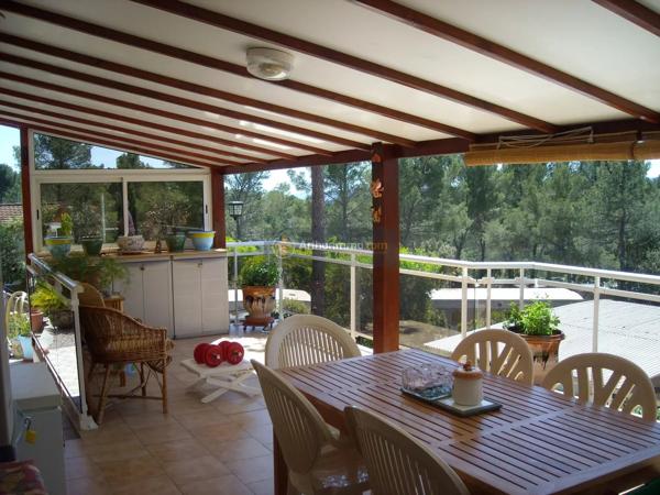 Vente                                                      Terrain
                        
                                         475 m2                     à Fréjus