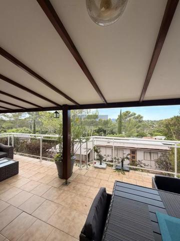 Vente                                                      Terrain
                        
                                         475 m2                     à Fréjus