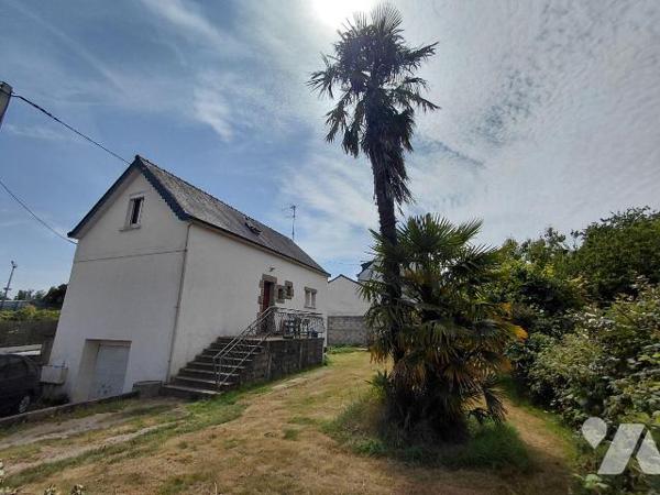 Maison 4 pièces à vendre - Pontivy (56300) - Morbihan

À proximité du centre-ville de Pontivy...