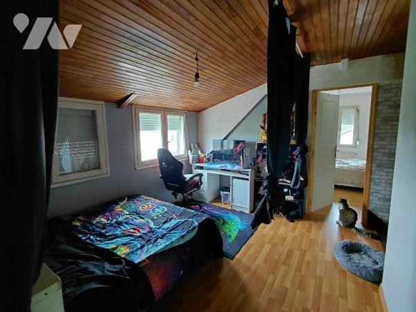 Maison 4 pièces à vendre - Pontivy (56300) - Morbihan

À proximité du centre-ville de Pontivy...