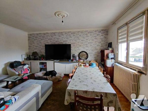 Maison 4 pièces à vendre - Pontivy (56300) - Morbihan

À proximité du centre-ville de Pontivy...